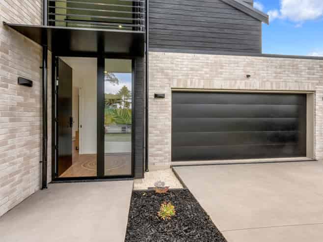 27 The Boulevard, Sunnyhills