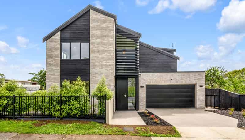 27 The Boulevard, Sunnyhills