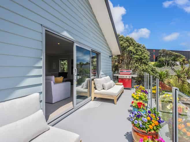 93B The Esplanade, Raumati South