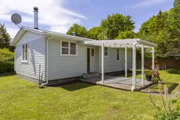 41 Te Rangitautahanga Road, Turangi