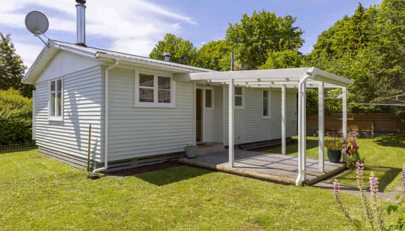 41 Te Rangitautahanga Road, Turangi