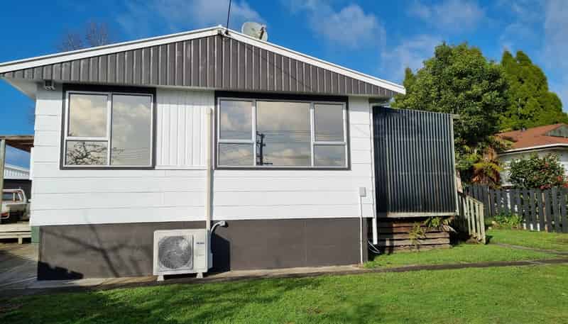 31 Porikapa Road, Owhata