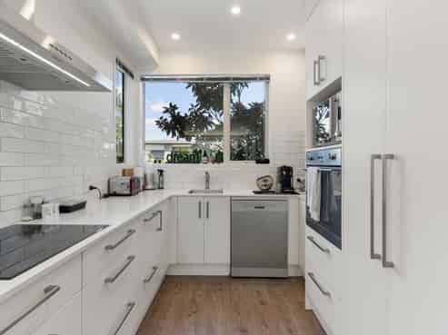 140 Seventh View Avenue, Beachlands