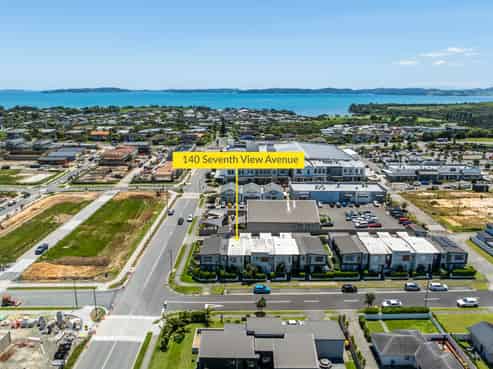 140 Seventh View Avenue, Beachlands