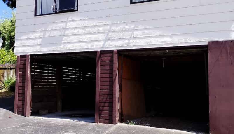 2/8 Quiet Street, Te Atatu South