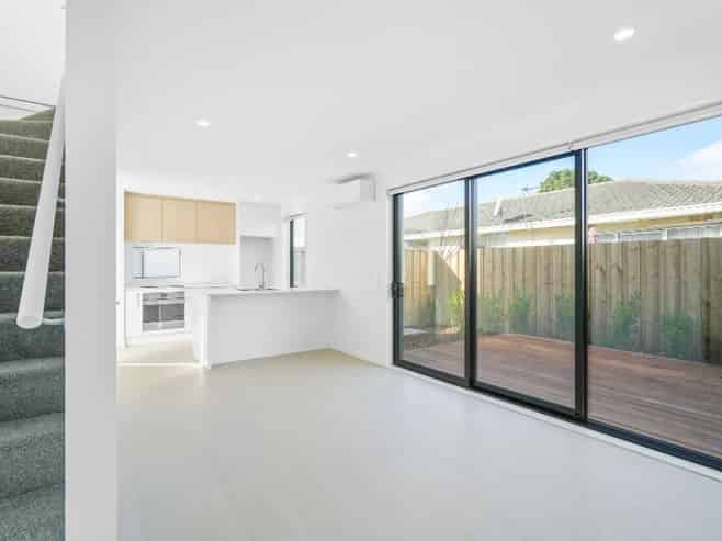 3/51 Laurence Street, Waltham