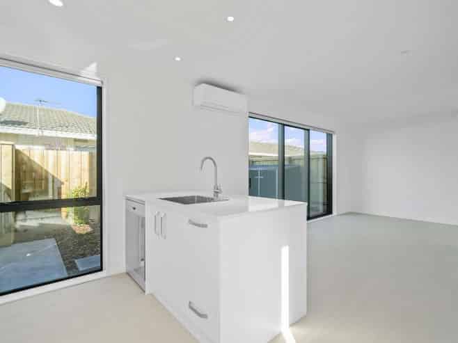 3/51 Laurence Street, Waltham