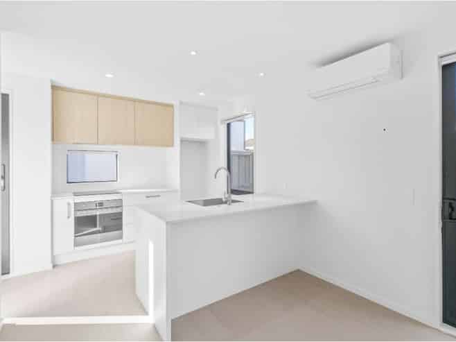 3/51 Laurence Street, Waltham