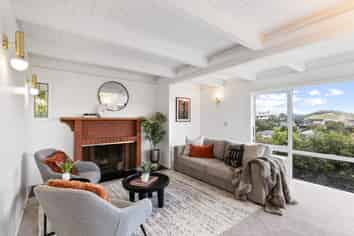 16A Indira Place, Khandallah