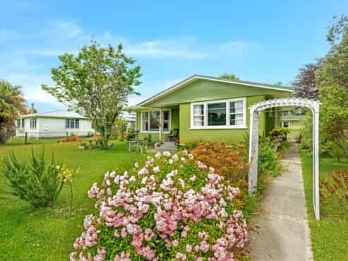 34 Chalmers Road, Te Hapara