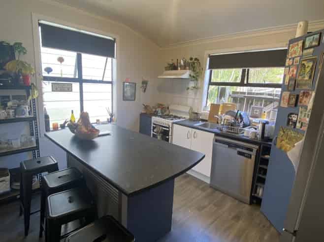 43 Hall Street, Newtown