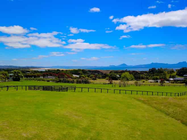 51 Cullen Road, Waipu