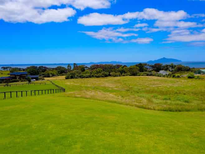 51 Cullen Road, Waipu