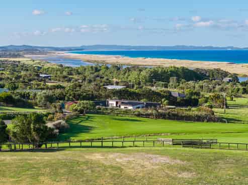 51 Cullen Road, Waipu