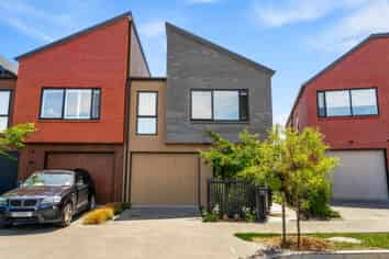 3 Sierra Pine Road, Hobsonville