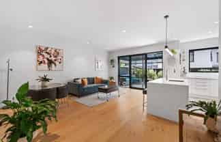 3 Sierra Pine Road, Hobsonville