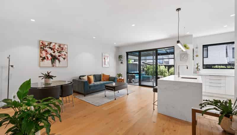 3 Sierra Pine Road, Hobsonville