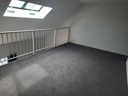 358/3 Dee Street, Avenal