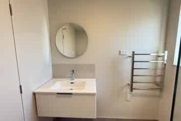 9 Te Ara Wai, Mangere East