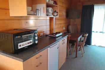 4/219 South Road, Hawera