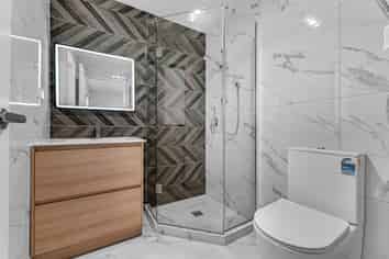 22B Justamere Place, Weymouth