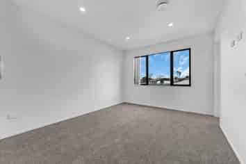 22B Justamere Place, Weymouth