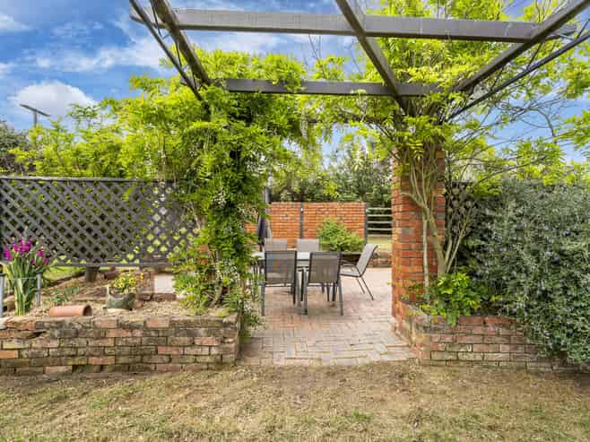 234 & 234a Union Street, Milton