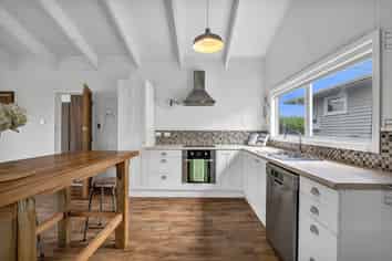 57 Queens Road, Glen Avon