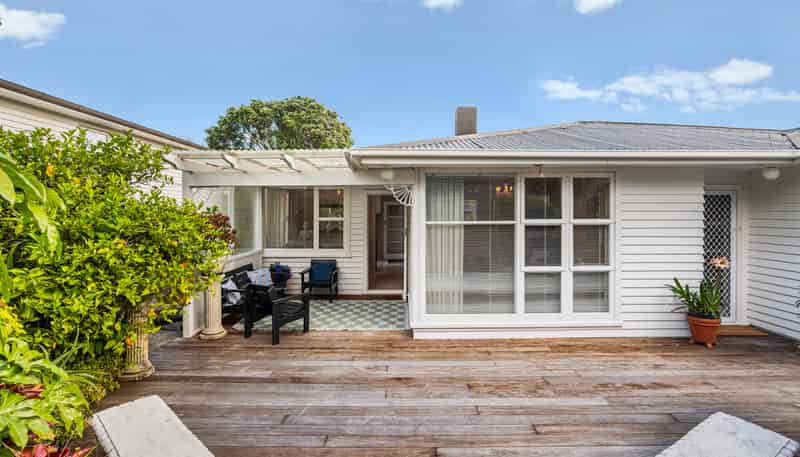 18 Selwyn Crescent, Forrest Hill