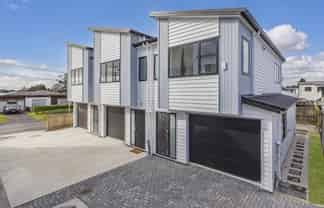 C/1 Edwards Ave, Henderson