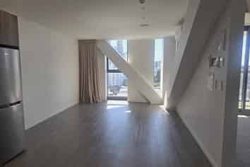 704/2b Augustus Terrace, Parnell