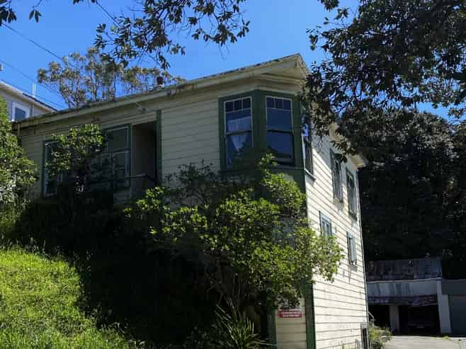 180 Hanson Street, Newtown