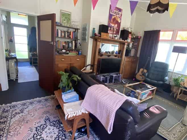 180 Hanson Street, Newtown