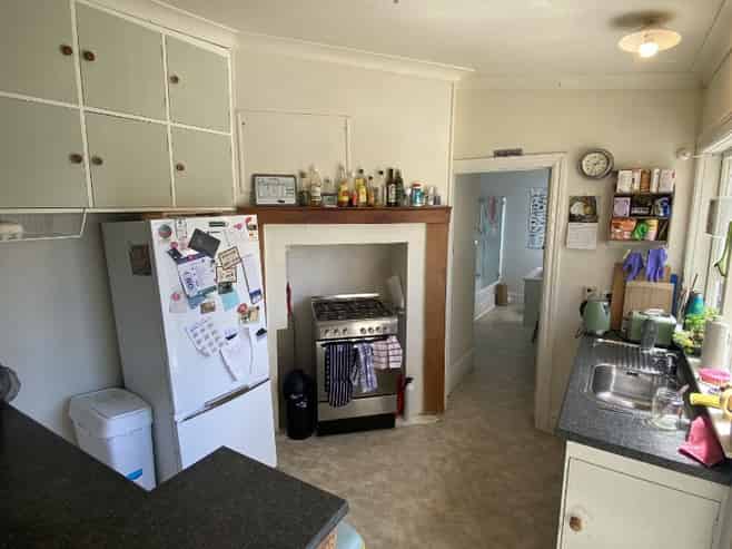 180 Hanson Street, Newtown