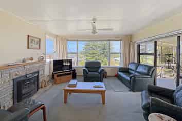 140 Cornfoot Street, Castlecliff