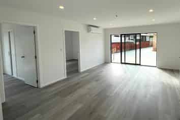 11B Collett Road, Otara