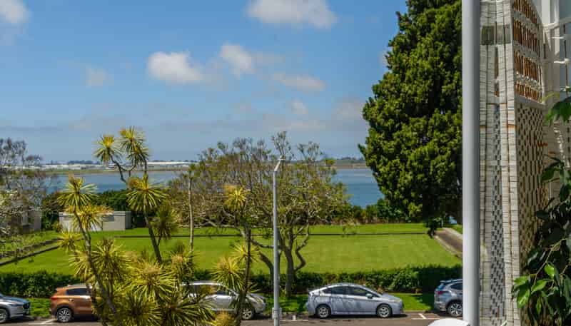 6/22 Cliff Road, Tauranga Central