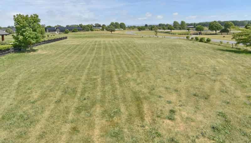 2 Atkinsons Lane, Pegasus