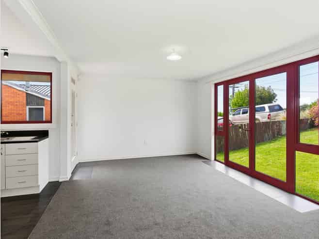 290 Brockville Road, Brockville