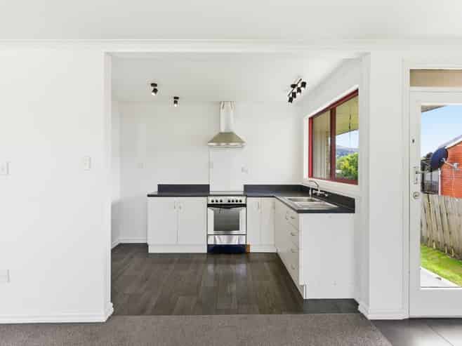 290 Brockville Road, Brockville