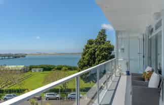 11/22 Cliff Road, Tauranga Central