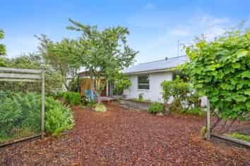 7B Kawau Crescent, Bromley