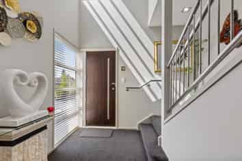 37 Contour Avenue, Pyes Pa