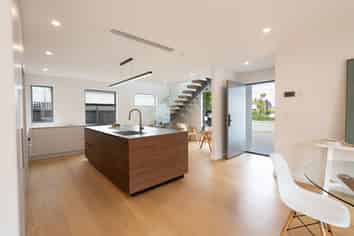 91 St Albans Street, Saint Albans