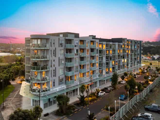 501E Rose Garden Lane, Albany