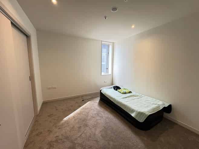 501E Rose Garden Lane, Albany