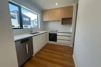 Lot 2/14 Porter Avenue, Te Atatu South