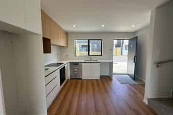 Lot 4/14 Porter Avenue, Te Atatu South