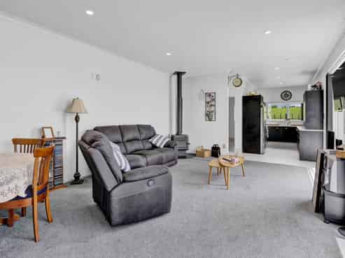 59 Monmouth Road, Stratford