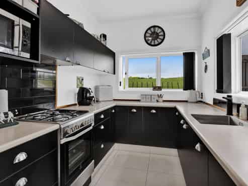 59 Monmouth Road, Stratford